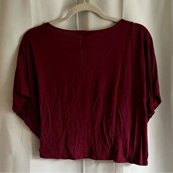 Forever 21 Cropped Blouse - Picture 3 of 3